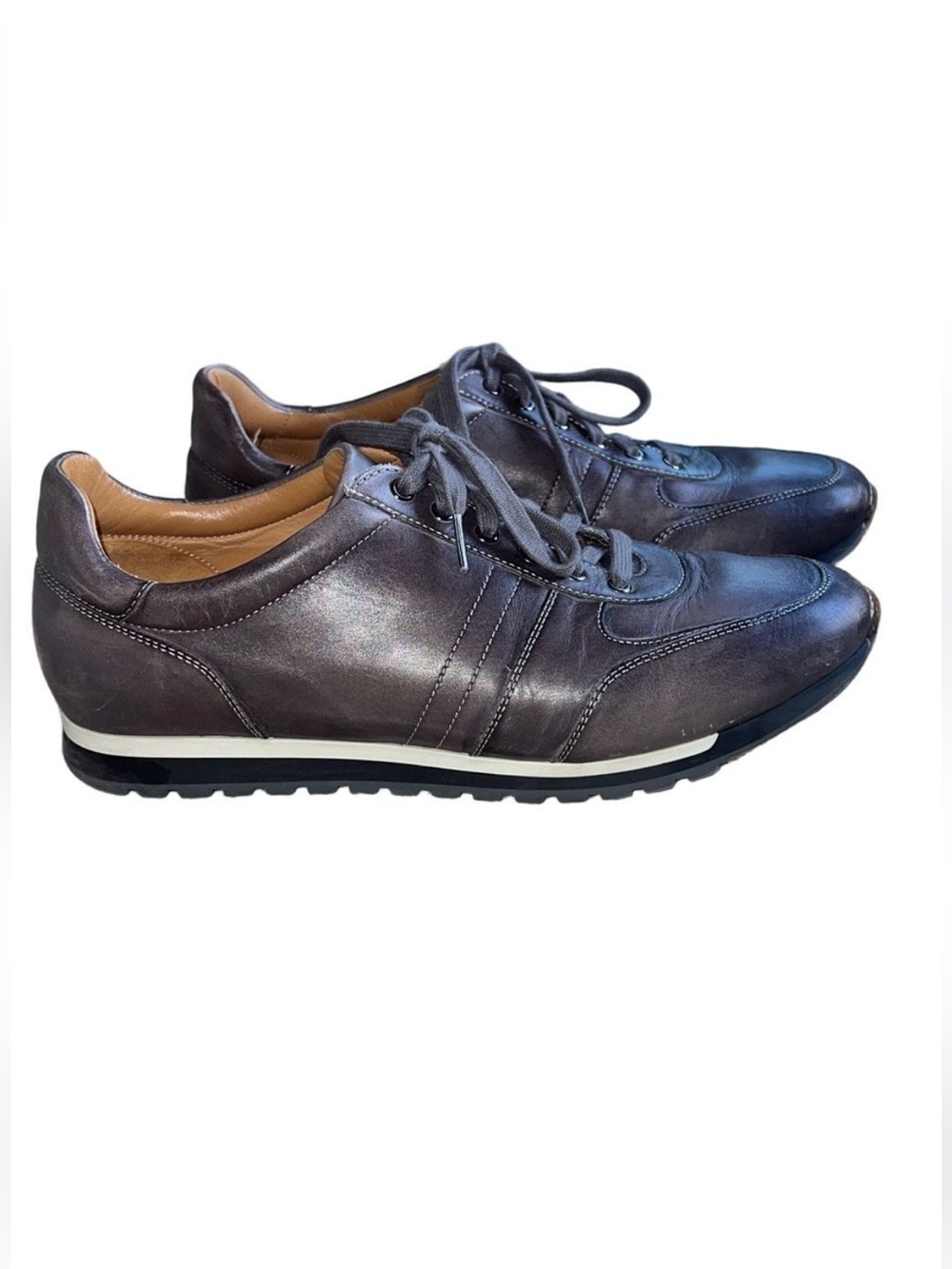 Magnanni Ibiza Low Top Stylish Gray Leather Sneakers Shoes. Size 10.